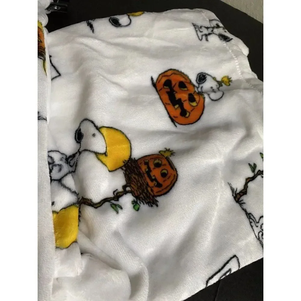 Peanuts Halloween Blanket Velvetloft Throw Jack-o-Lantern Snoopy Woodstock 50X70